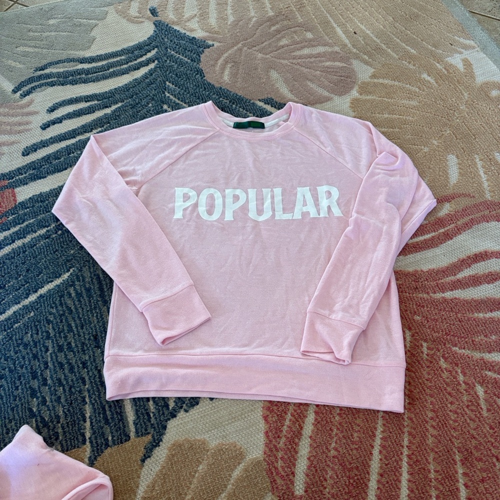 Aqua Wicked Collection Pink Lounge Set